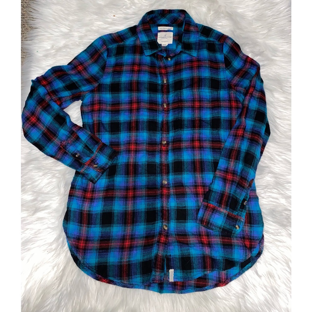 AE AMERICAN EAGLE SOFT BOYFRIEND FIT FLANNEL SHIRT- SMALL